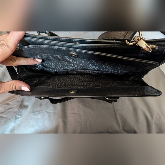 Like New Kate Spade Shoulder Bag - Picture 6 of 6